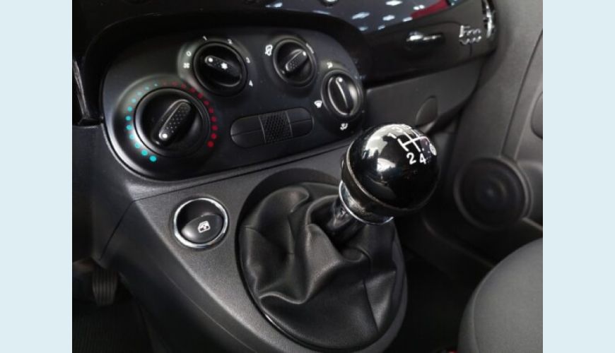 FIAT 500 1.4 CULT 8V FLEX 2P MANUAL - PRETO - 2013 Foto 9 (Grande)