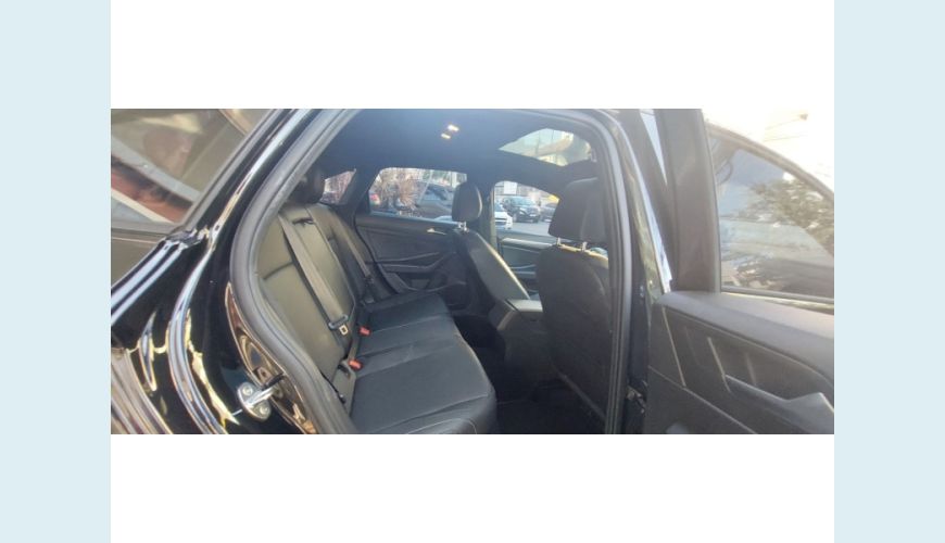 VOLKSWAGEN JETTA 1.4 250 TSI TOTAL FLEX R-LINE TIPTRONIC - N/D - 2019 Foto 9 (Grande)