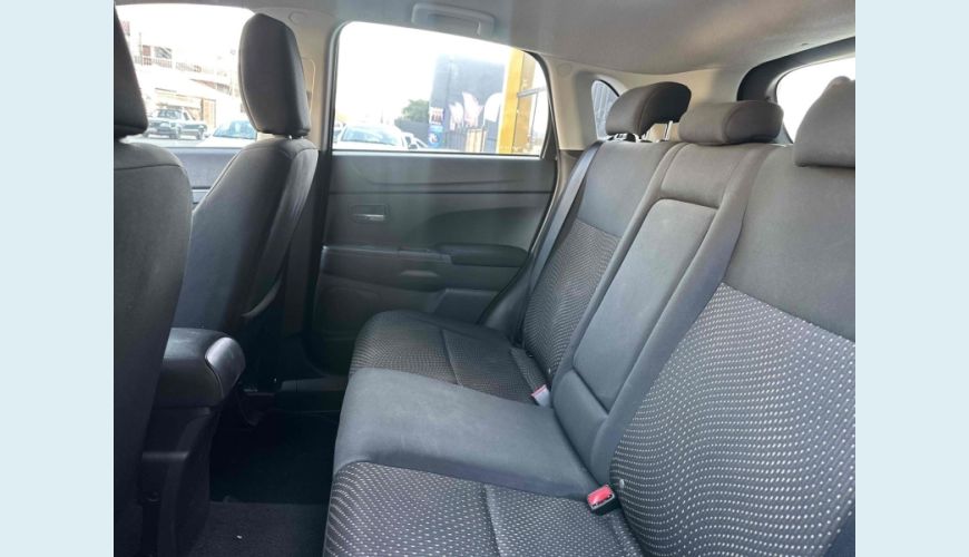 MITSUBISHI ASX 2.0 4X2 16V 4P AUT. - N/D - 2017 Foto 9 (Grande)