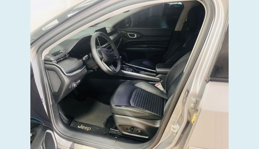 JEEP COMMANDER 1.3 T270 TURBO FLEX LONGITUDE AT6 - PRATA - 2023 Foto 9 (Grande)