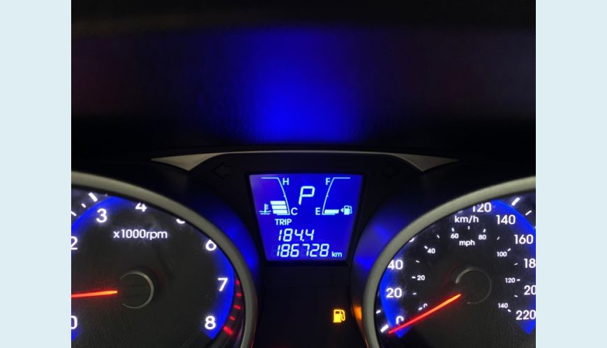 HYUNDAI IX35 2.0 MPFI GLS 4X2 16V 4P AUT. - N/D - 2012 Foto 9 (Grande)