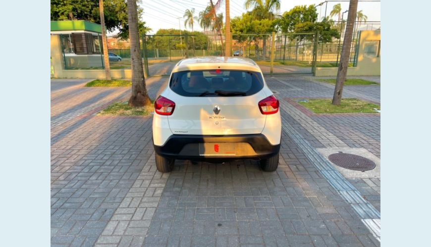 RENAULT KWID 1.0 12V SCE FLEX ZEN MANUAL - N/D - 2021 Foto 9 (Grande)