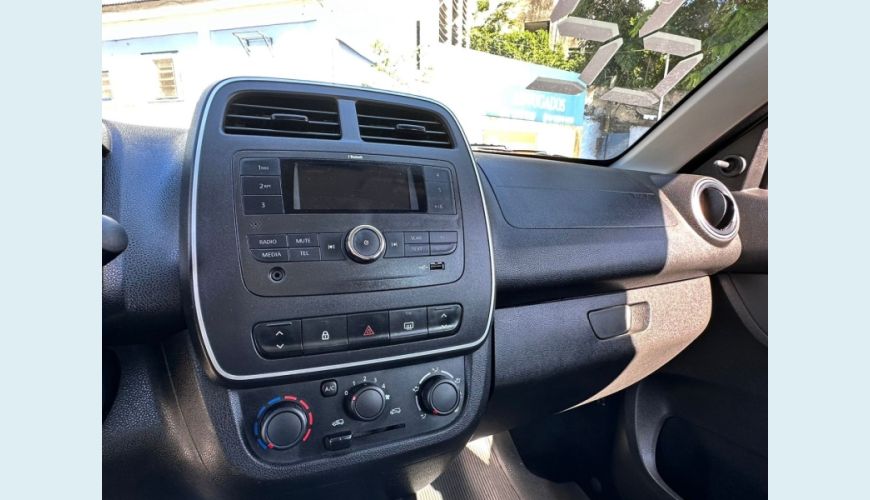 RENAULT KWID 1.0 12V SCE FLEX ZEN MANUAL - N/D - 2022 Foto 9 (Grande)