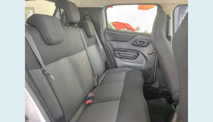 CITROËN C3 1.0 FIREFLY FLEX LIVE PACK MANUAL - PRATA - 2023 Foto 9 (Grande)