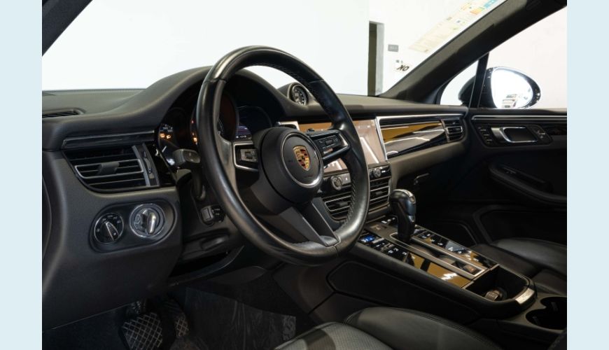 PORSCHE MACAN 2.0 TURBO PDK - PRETO - 2023 Foto 9 (Grande)