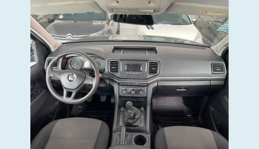 VOLKSWAGEN AMAROK 2.0 4X4 CD 16V TURBO INTERCOOLER DIESEL 4P MANUAL - CINZA - 2017 Foto 9 (Grande)
