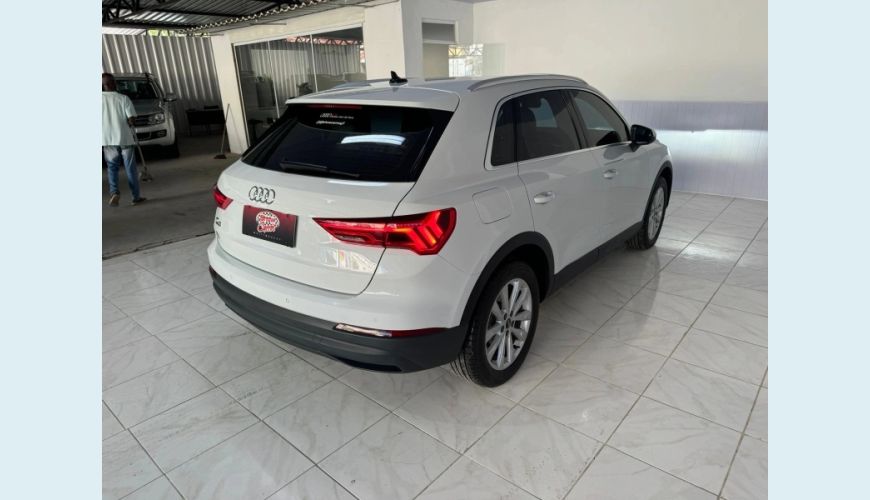 AUDI Q3 1.4 35 TFSI PRESTIGE S TRONIC - BRANCO - 2021 Foto 9 (Grande)