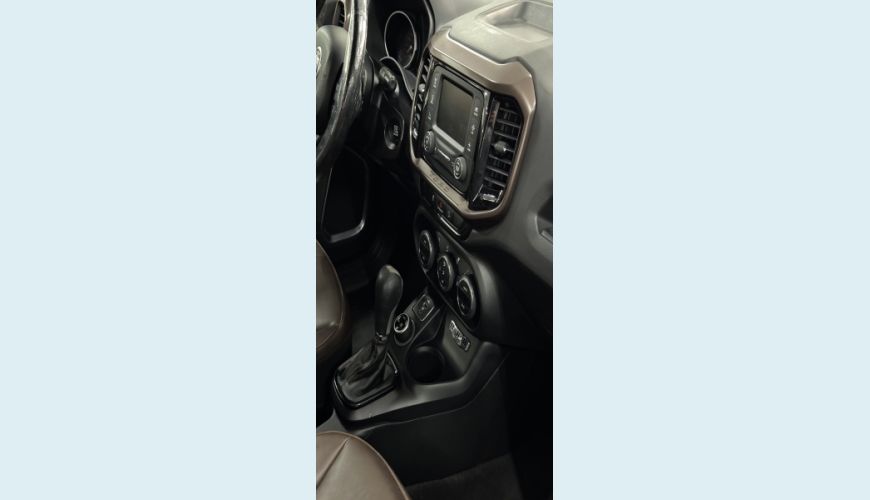 FIAT TORO 2.0 16V TURBO DIESEL RANCH 4WD AT9 - VERMELHO - 2019 Foto 9 (Grande)