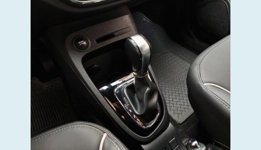 RENAULT CAPTUR 2.0 16V HI-FLEX INTENSE AUT. - BRANCO - 2020 Foto 9 (Grande)