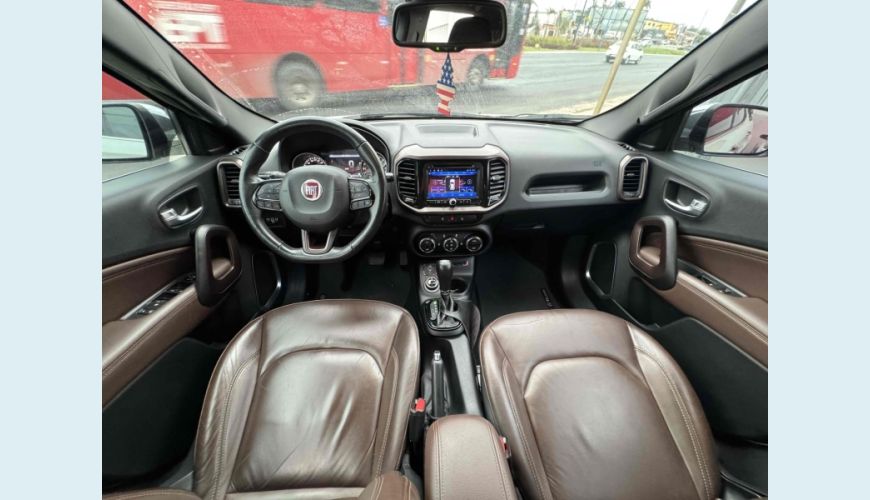 FIAT TORO 2.0 16V TURBO DIESEL RANCH 4WD AT9 - BRANCO - 2019 Foto 9 (Grande)