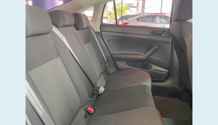 VOLKSWAGEN VIRTUS 1.6 MSI TOTAL FLEX MANUAL - PRATA - 2021 Foto 9 (Grande)