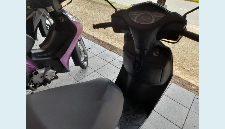HONDA LEAD 110 - PRATA - 2013 Foto 9 (Grande)
