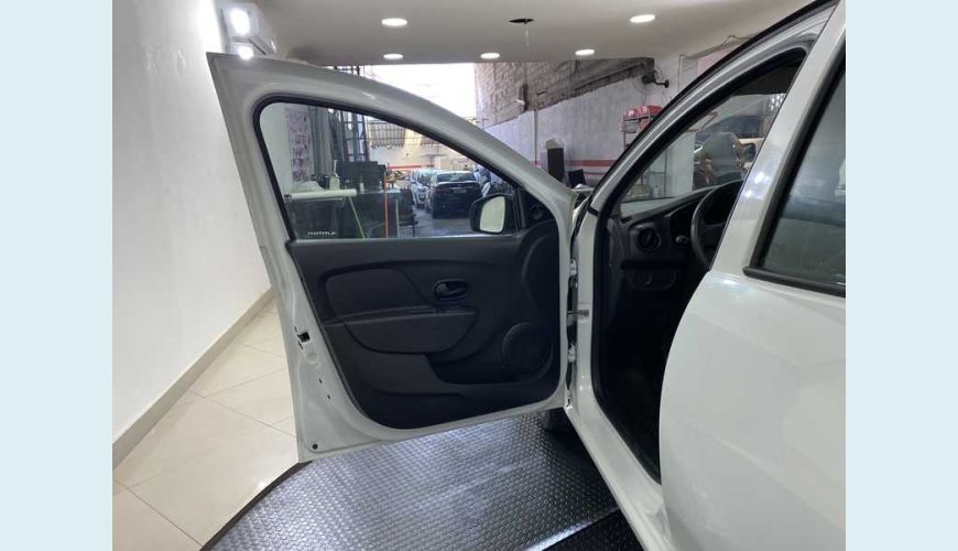 RENAULT SANDERO EXPRESSION 1.0 12V SCE FLEX - BRANCO - 2020 Foto 9 (Grande)