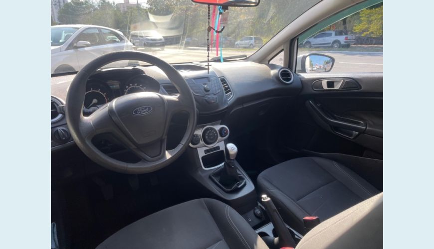 FORD FIESTA SE 1.6 16V FLEX 5P - BRANCO - 2017 Foto 9 (Grande)