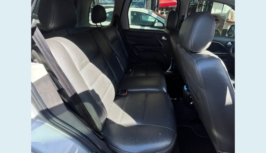 FORD ECOSPORT XLT 2.0/ 2.0 FLEX 16V 5P AUT. - PRATA - 2012 Foto 9 (Grande)