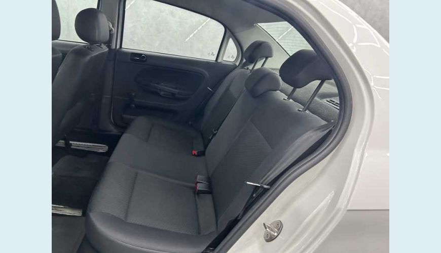 VOLKSWAGEN VOYAGE 1.6 - BRANCO - 2022 Foto 9 (Grande)