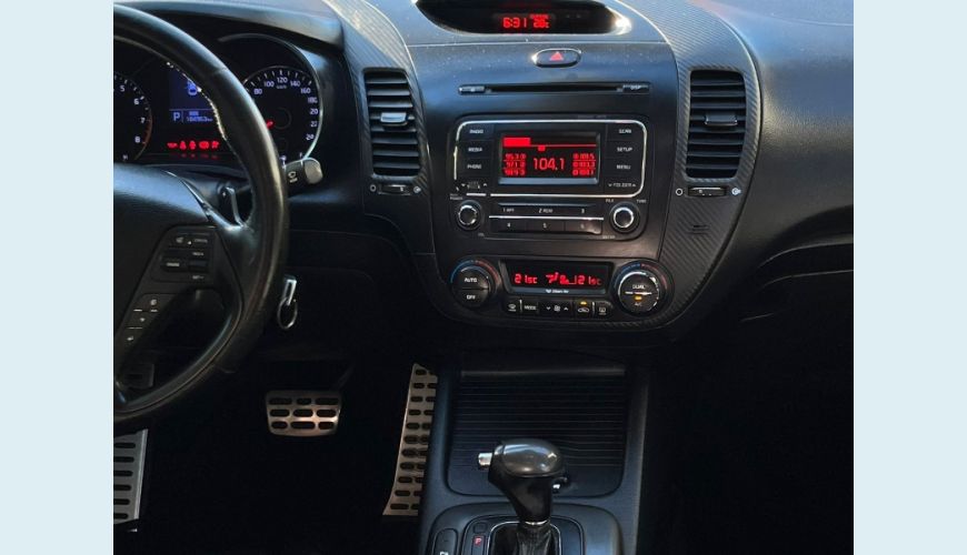 KIA CERATO 1.6 16V AUT. - BRANCO - 2016 Foto 9 (Grande)