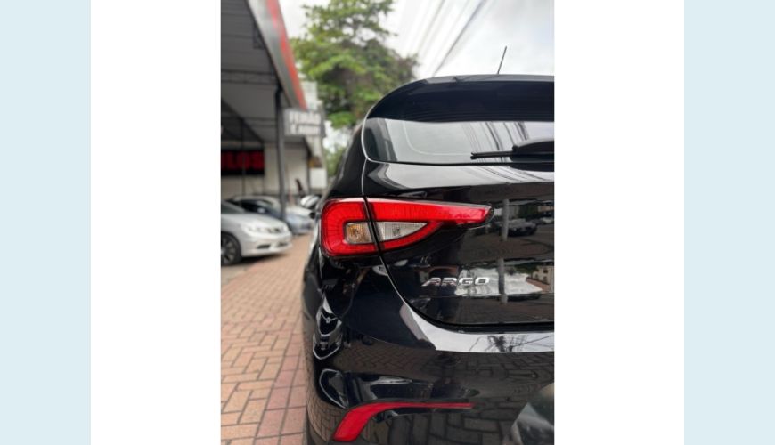 FIAT ARGO - PRETO - 2022 Foto 9 (Grande)