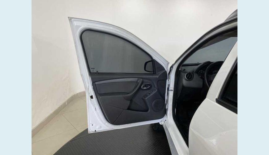 RENAULT DUSTER 2.0 16V DYNAMIQUE FLEXAUT. - BRANCO - 2013 Foto 9 (Grande)