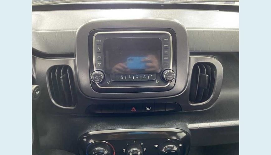 FIAT MOBI EVO LIKE 1.0 FLEX - BRANCO - 2019 Foto 9 (Grande)