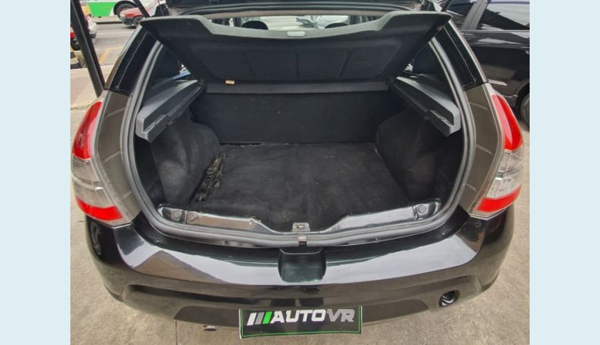 RENAULT SANDERO TECHRUN HI-FLEX 1.0 16V 5P - PRETO - 2014 Foto 9 (Grande)