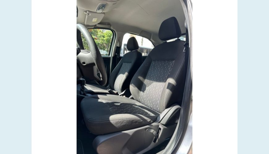 FORD KA - PRATA - 2019 Foto 9 (Grande)