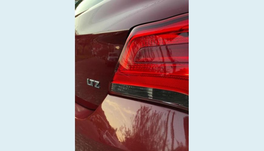 CHEVROLET ONIX 1.4AT LTZ - VERMELHO - 2018 Foto 9 (Grande)