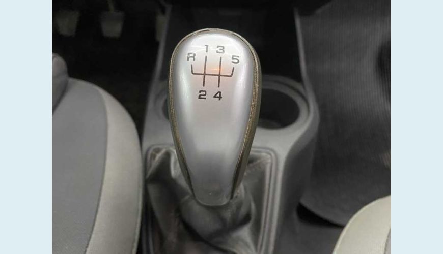 CHEVROLET MONTANA LS 1.4 FLEX - PRATA - 2020 Foto 9 (Grande)