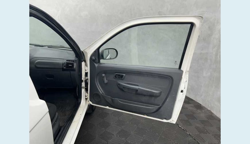 FIAT STRADA WORKING 1.4 FLEX - BRANCO - 2019 Foto 9 (Grande)