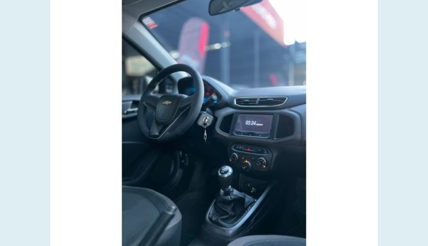 CHEVROLET PRISMA - PRATA - 2014 Foto 9 (Grande)