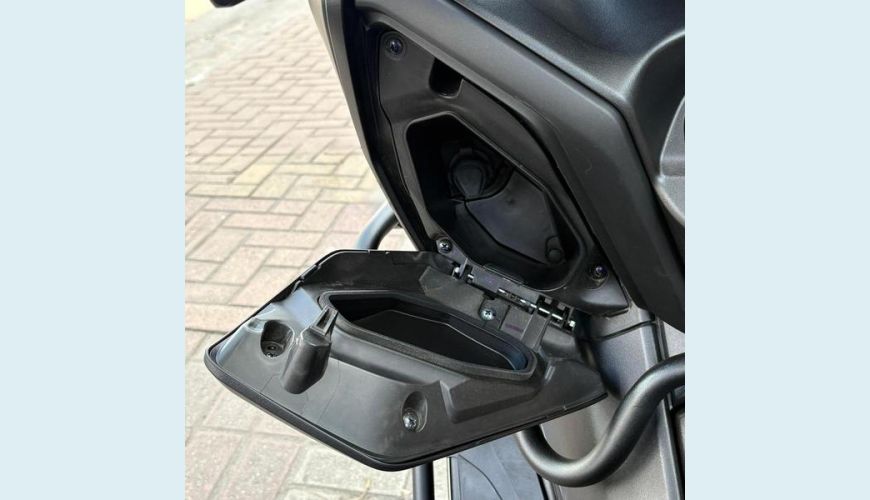 YAMAHA XMAX ABS - PRETO - 2025 Foto 9 (Grande)
