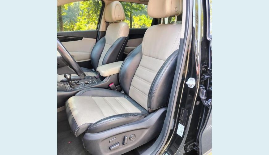 KIA SORENTO 3.3EX3 G27 - PRETO - 2016 Foto 9 (Grande)