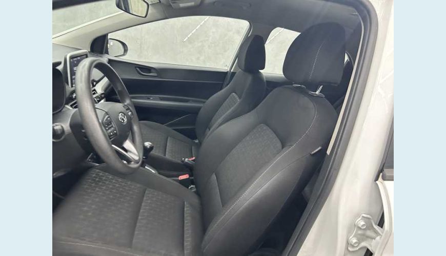 HYUNDAI HB 20 COMFORT 1.0 FLEX - BRANCO - 2023 Foto 9 (Grande)