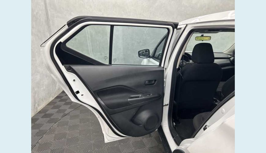NISSAN KICKS ACTIVE 1.6 FLEX - BRANCO - 2024 Foto 9 (Grande)