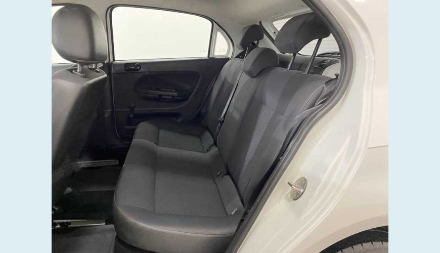 VOLKSWAGEN GOL 1.0 12V FLEX - BRANCO - 2021 Foto 9 (Grande)