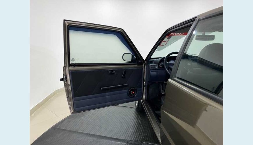 FIAT UNO MILLE UNO MILLE WAY ECONOMY 1.0 F.FLEX - MARROM - 2013 Foto 9 (Grande)
