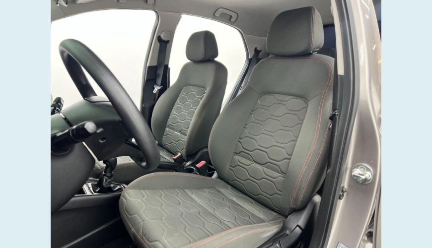 HYUNDAI HB 20X VISION 1.6 MT - PRATA - 2021 Foto 9 (Grande)