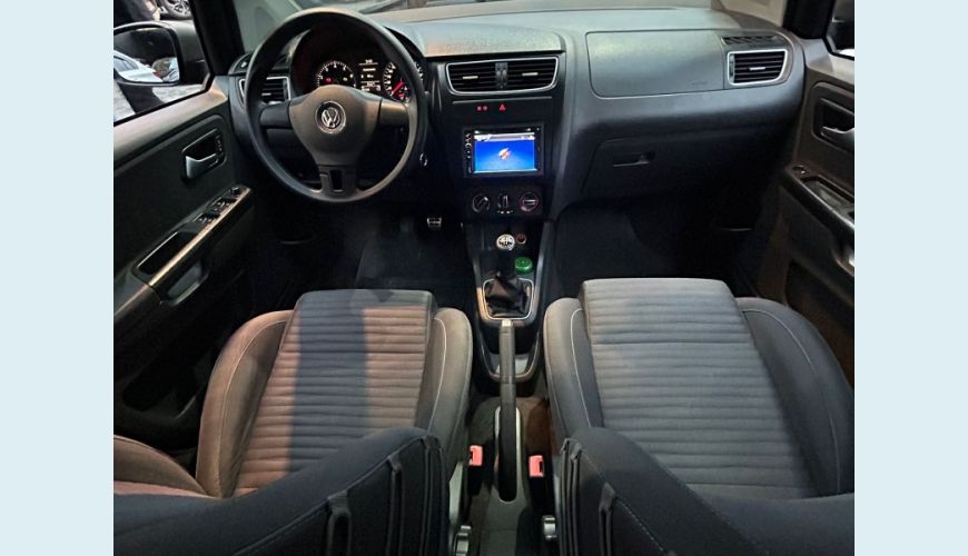 VOLKSWAGEN SPACECROSS 1.6 MI TOTAL FLEX 16V - PRETO - 2012 Foto 9 (Grande)