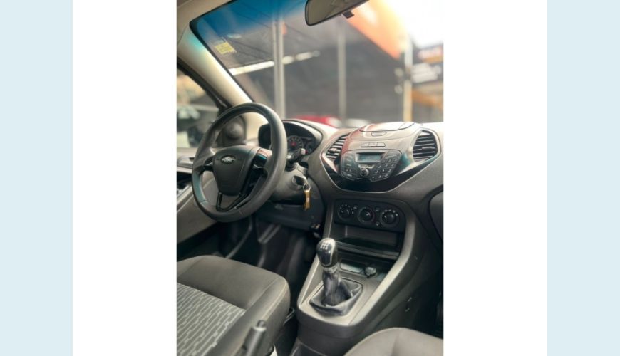 FORD KA SEDAN - PRATA - 2018 Foto 9 (Grande)
