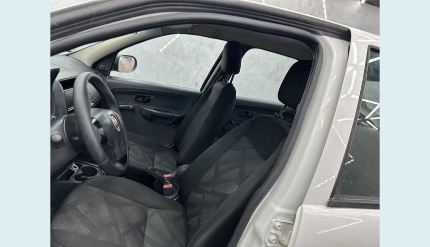 FIAT PALIO FIRE 1.0 8V FLEX 4P - BRANCO - 2016 Foto 9 (Grande)