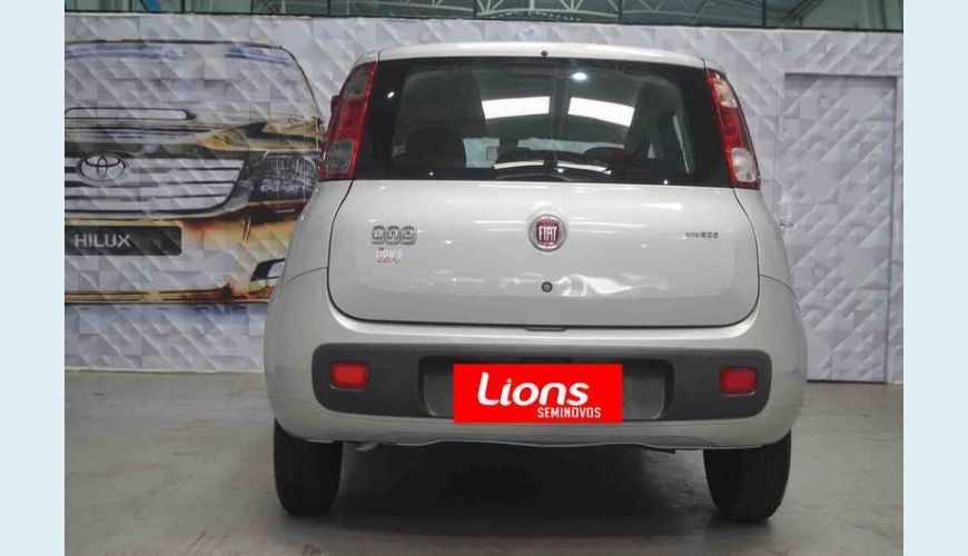 FIAT UNO VIVACE CELEB. 1.0 8V FLEX 4P - PRATA - 2016 Foto 9 (Grande)