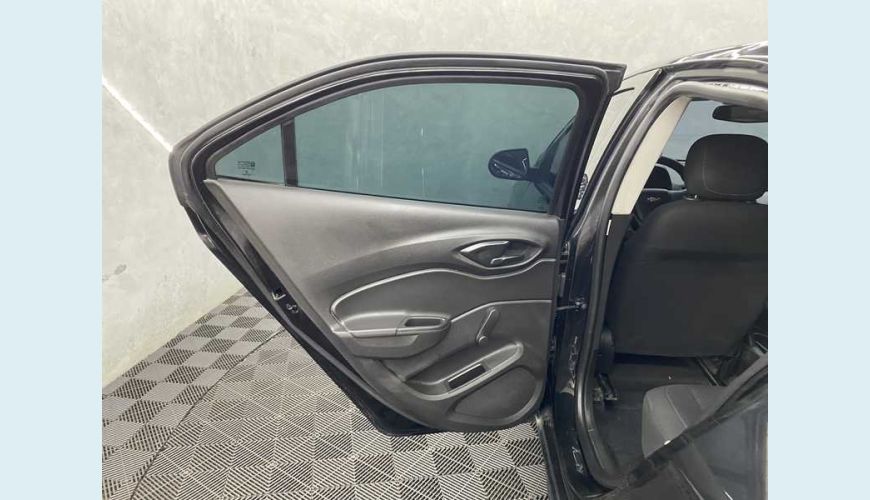 CHEVROLET PRISMA 1.0 JOY SPE/4 - PRETO - 2019 Foto 9 (Grande)