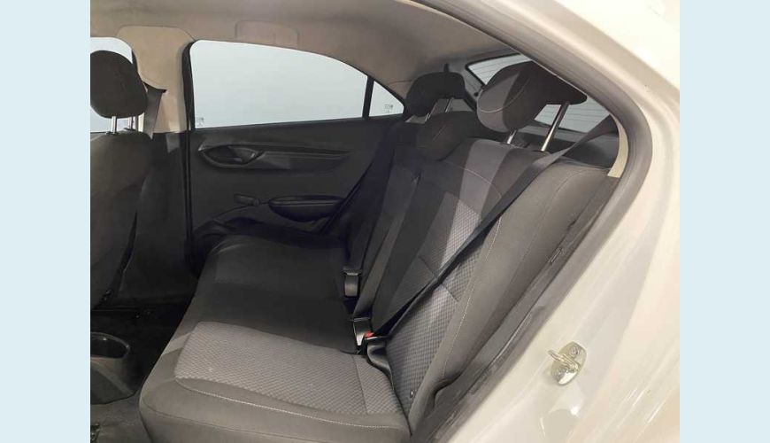 CHEVROLET ONIX 1.0 FLEX - BRANCO - 2020 Foto 9 (Grande)