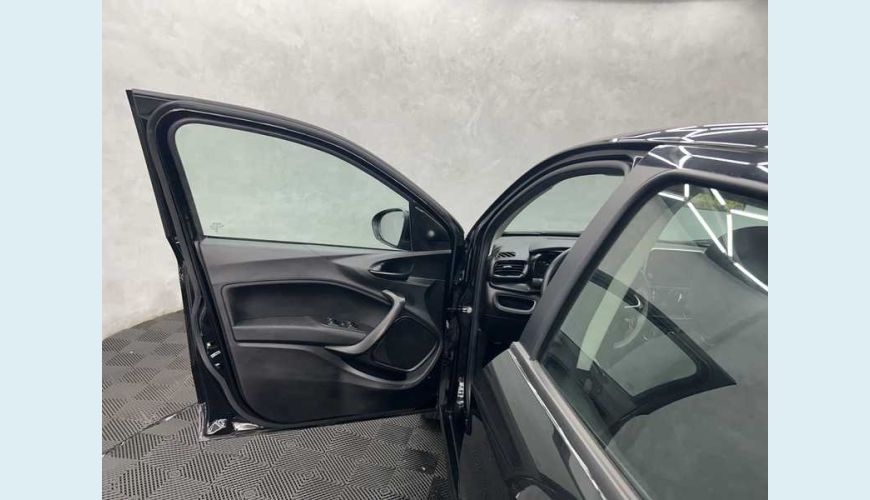 FIAT CRONOS DRIVE 1.0 FLEX MT - PRETO - 2023 Foto 9 (Grande)