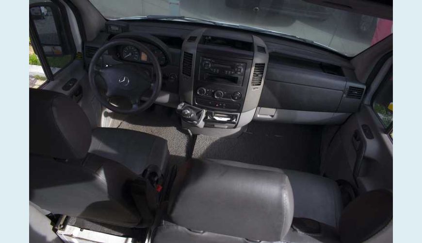 MERCEDES-BENZ SPRINTER VAN 415 CDI LUXO TB - BRANCO - 2012 Foto 9 (Grande)