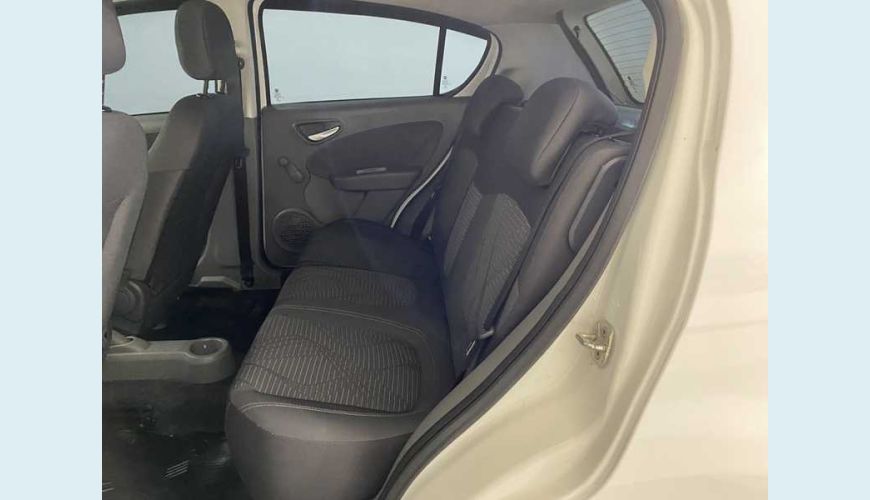 FIAT PALIO ATTRACTIVE 1.0 8V FLEX - BRANCO - 2013 Foto 9 (Grande)