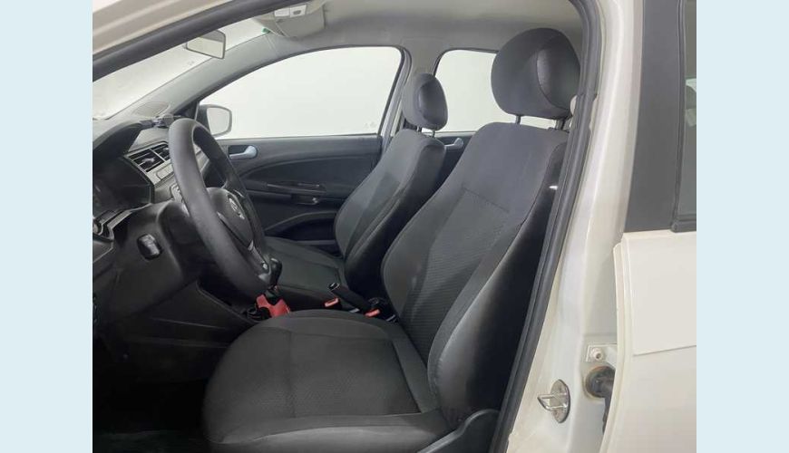 VOLKSWAGEN GOL 1.6 MSI FLEX - BRANCO - 2019 Foto 9 (Grande)