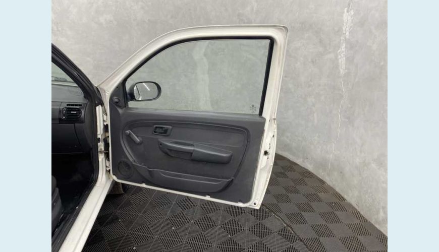 FIAT STRADA HARD WORKING 1.4 FLEX (CABINE ESTENDIDA) - BRANCO - 2019 Foto 9 (Grande)