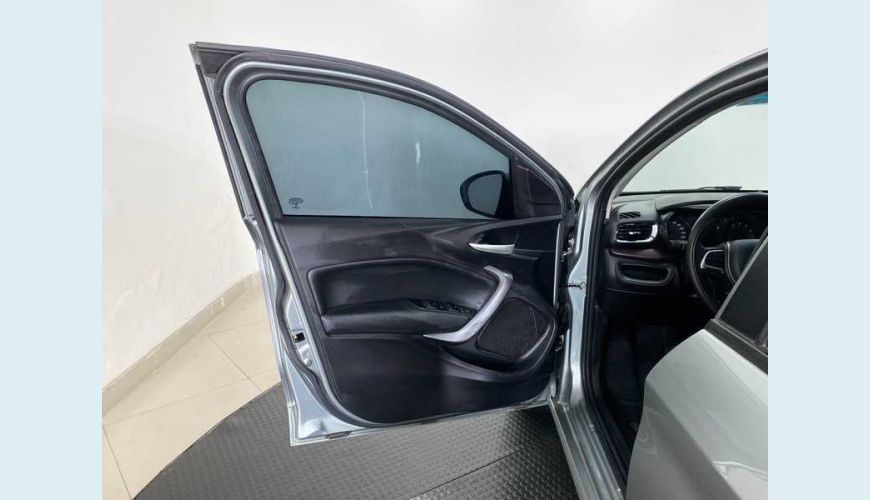 FIAT CRONOS 1.8 PRECISION E.TORQ AT6 FLEX - CINZA - 2019 Foto 9 (Grande)