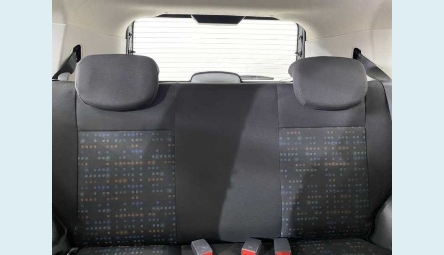 FIAT UNO VIVACE 1.0 8V FLEX 2P - PRETO - 2014 Foto 9 (Grande)